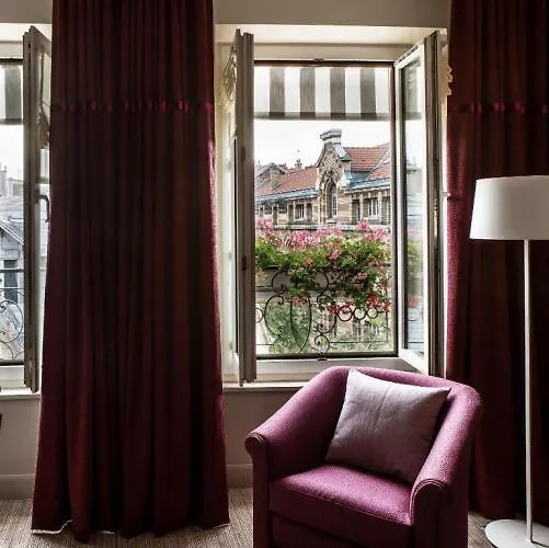 Hotel Parc Saint-séverin - Esprit De France 4*